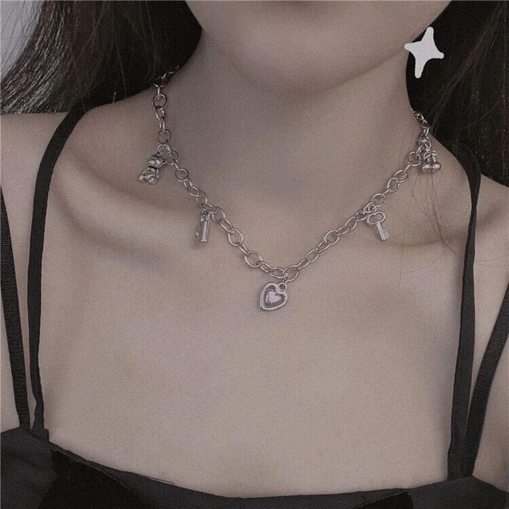 Silver Bow Knot Beaded Faux Pearls Pendant Necklace Boho Chic Artsy‎